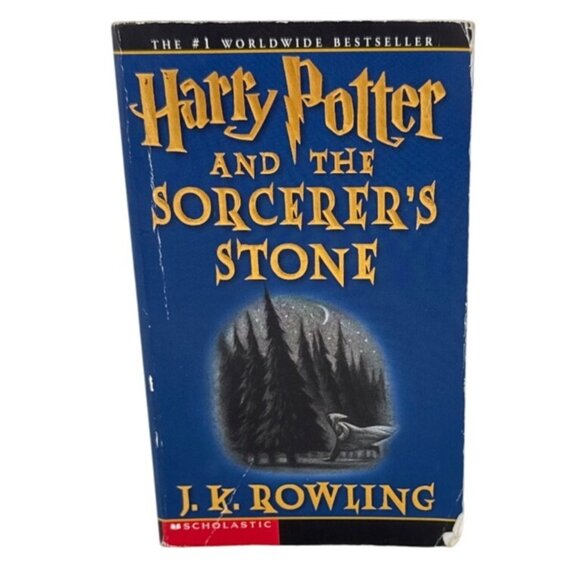 Harry Potter And The Sorcerers Stone Paperback Book By J.K. Rowling - Picture 1 of 4